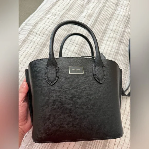 Kate Spade Suite crossbody tote - Picture 2 of 8